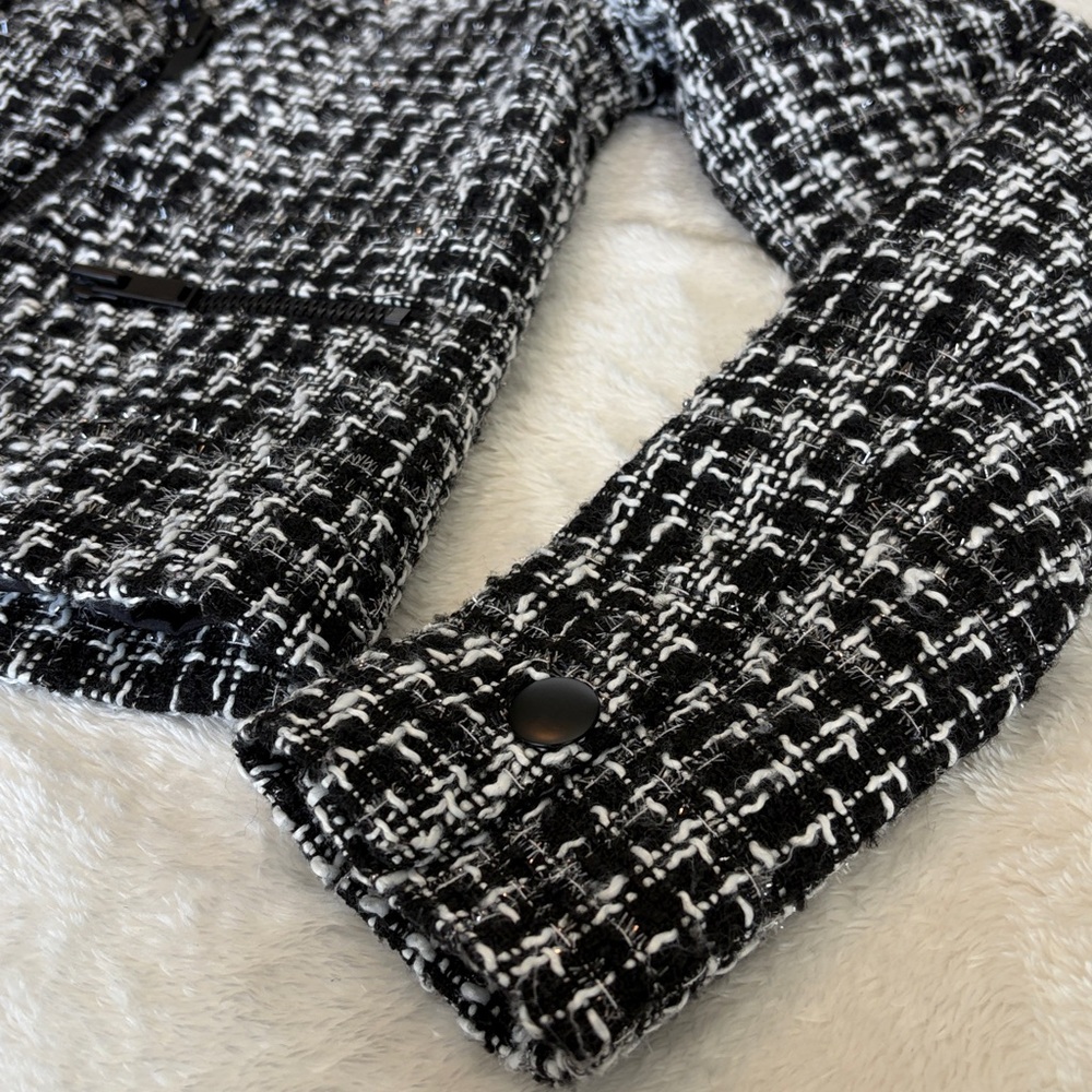 Vera Wang Black and White Tweed Blazer | Size XS - Picture 6 of 10